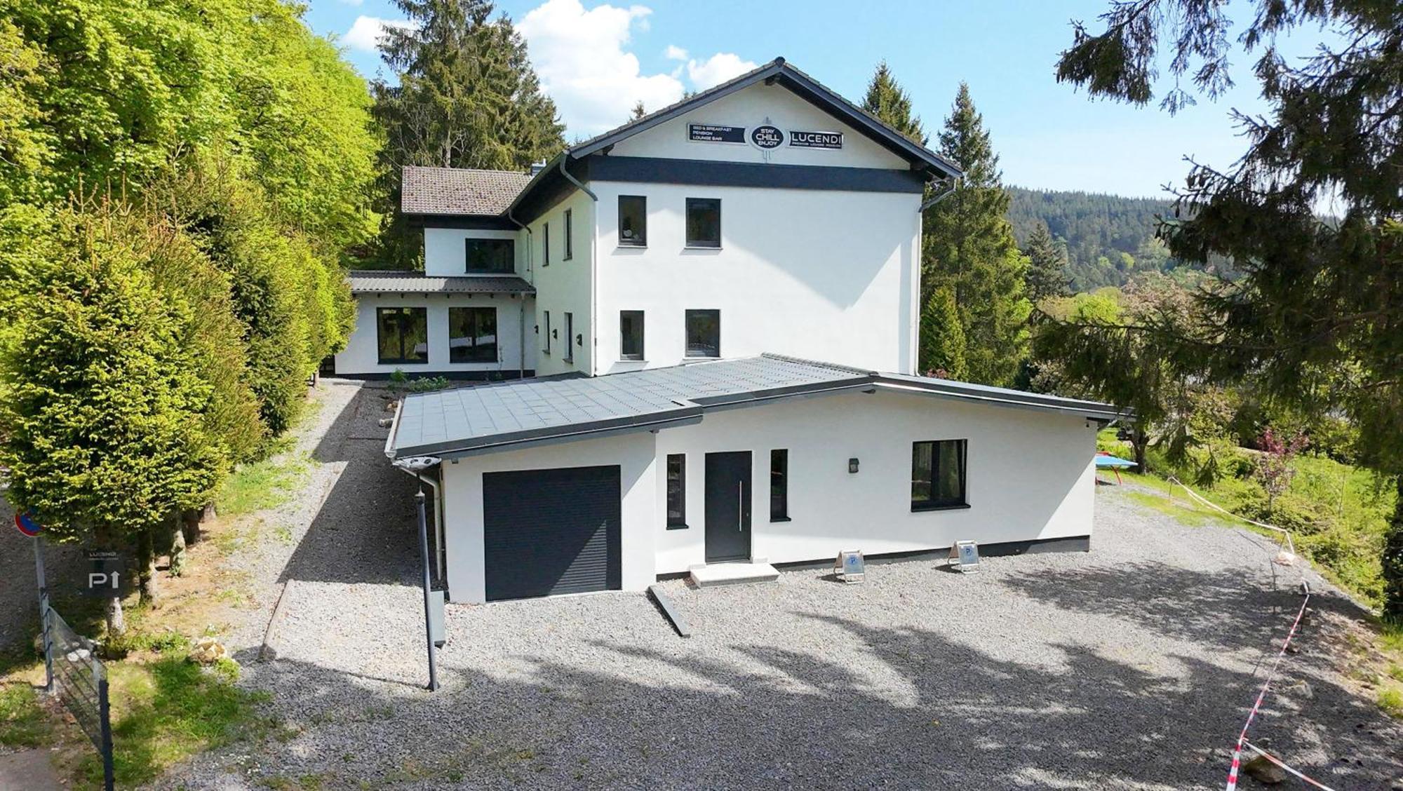 Gaestehotel Lucendi Premium Lounge Hohenleimbach Eksteriør bilde